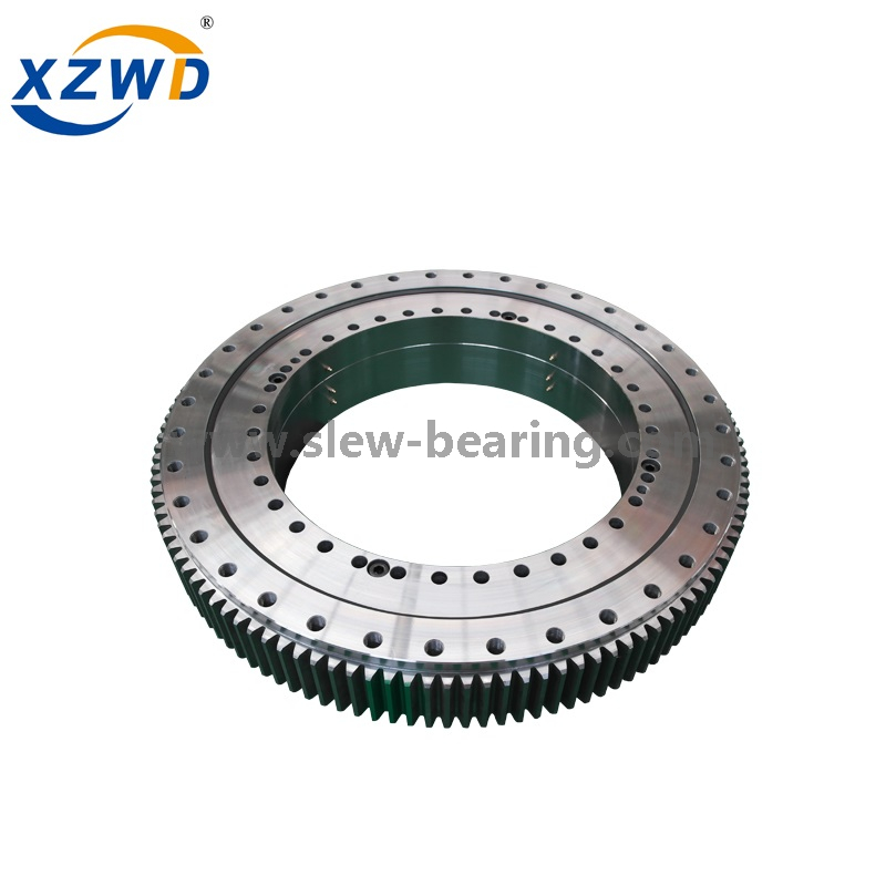 Three Row Roller Slewing Ring Bearing with Internal Gear for Heavy-duty Equipment (13 Series) 