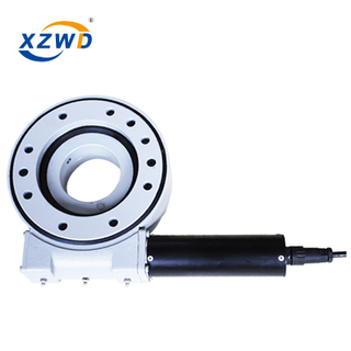 China Slew Drive SE7 with 24 DC Motor for Solar Tracker System use